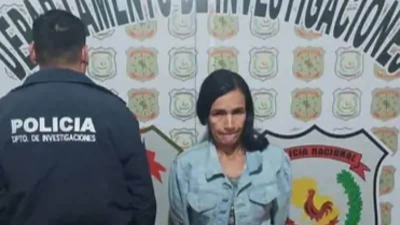 باعت طفلتها من أجل المخدرات.. ومشتري الطفلة يغتصبها حتى الموت (فيديو)