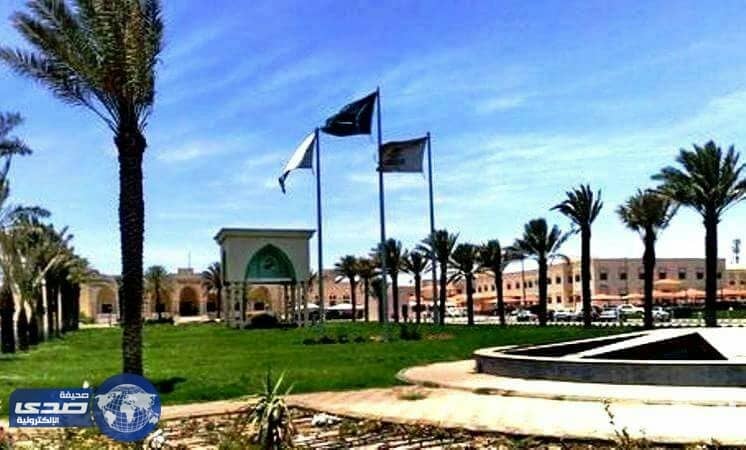 دلال نمنقاني أول سعودية تنال منصب عميدة كلية