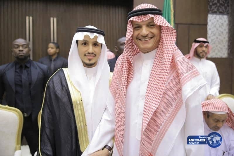 لاعب النصر يحتفل بزفافه بحضور الأسطورة