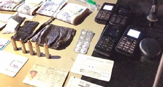 الإطاحة بشخصين صدما دورية طوارئ بالرياض بعد مطاردة مثيرة