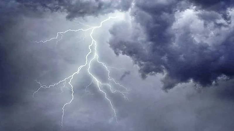 سحب رعدية ممطرة على 3 محافظات بالمدينة المنورة