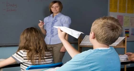 " سترات محشوة بالرمل " عقاب التلاميذ المشاغبين بمدارس ألمانيا