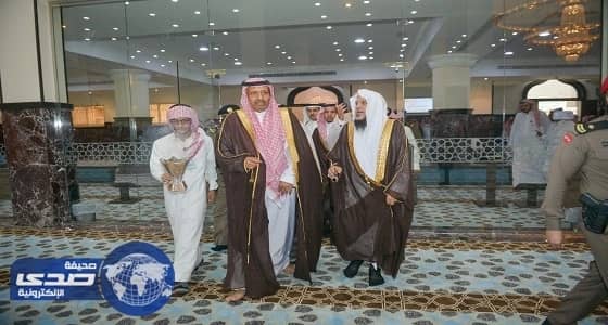 بالصور.. أمير الباحة يفتتح جامع ومجمع نخال الدعوي ويشيد بتصميمه