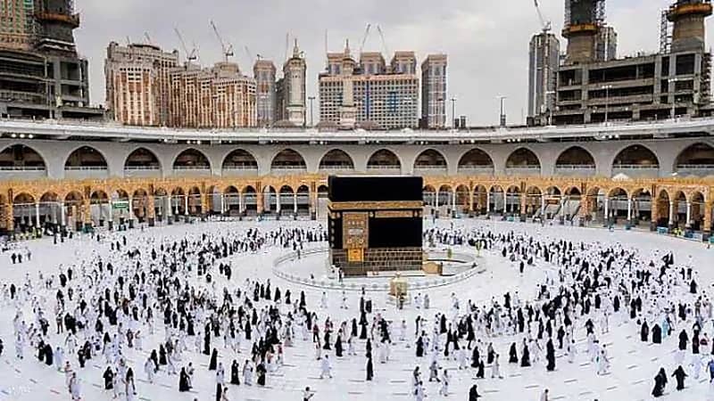 شرط السماح لغير المحصنين بأداء العمرة