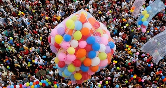 الدول العربية تنقسم في موعد عيد الفطر.. ومالي عيّدت اليوم الاثنين