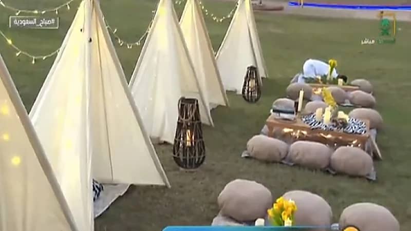 بالفيديو.. زوجان أصحاب مشروع متميز للجلسات الخارجية الشتوية