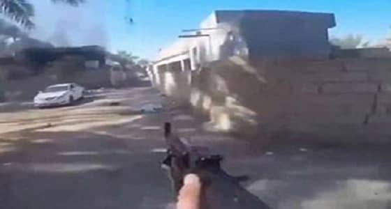 جريمة بشعة .. مسن يقتل عائلته وجيرانه رمياً بالرصاص