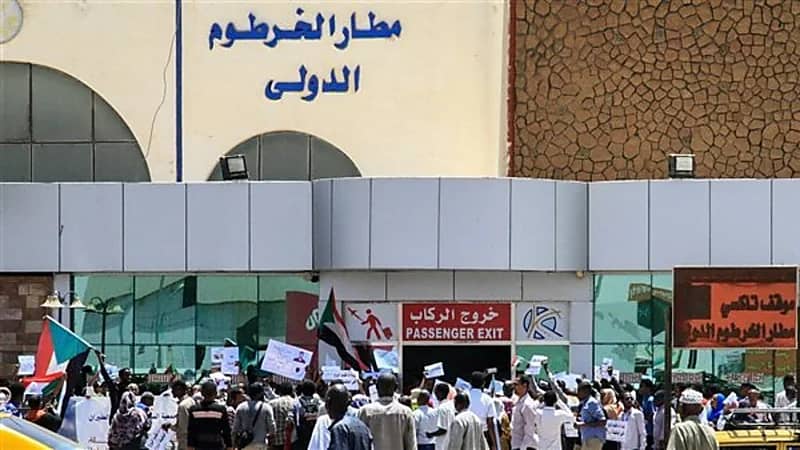 الطيران المدني السوداني يعلن إعادة فتح مطار الخرطوم