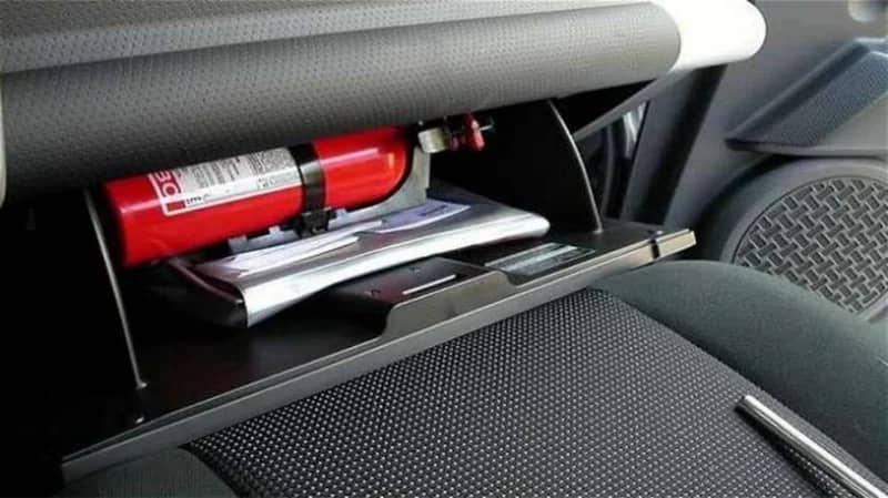 مستلزمات الطوارئ يجب تواجدها داخل السيارة