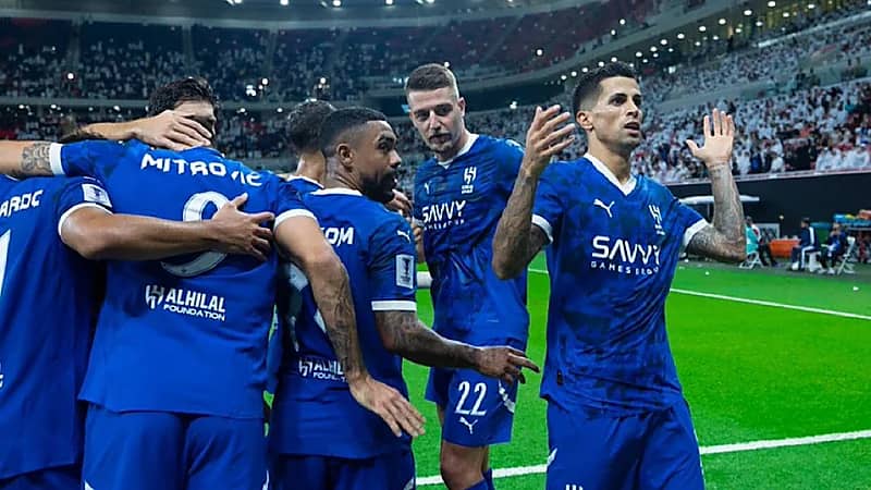 غيابات الهلال عن مواجهة الشرطة