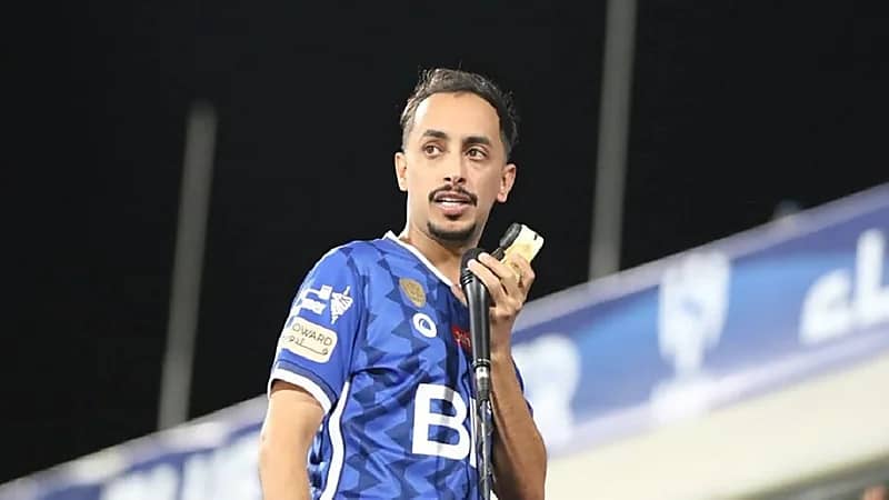 محمد العفيفي يعلن نهاية علاقته بنادي الهلال