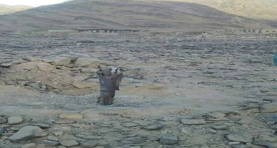 استهداف منازل يمنيين في أدمة ناطع بصواريخ حوثية