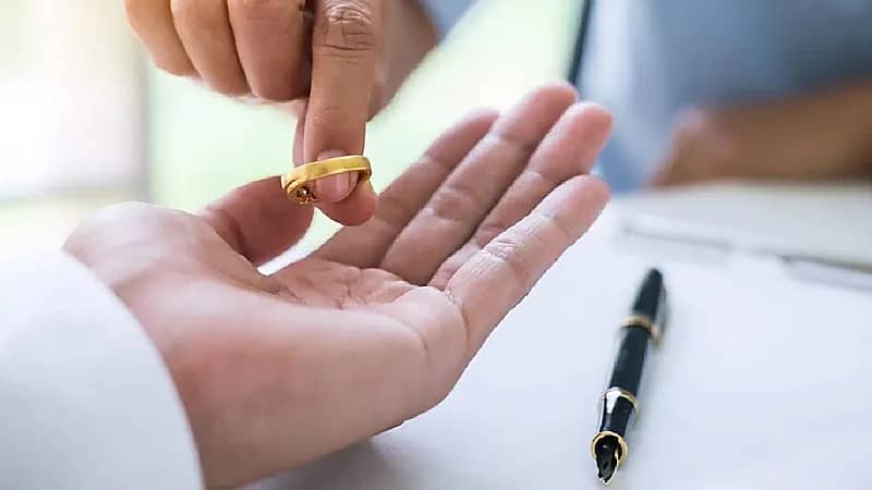 مستشارة للسيدات: احذرن مقولة "اتركي زوجك إنت تستحقين الأفضل"