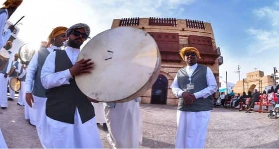 بالصور.. جناح مكة يجسد المستقبل المشرق لأبناء الوطن على أرض الجنادرية