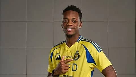 النصر يستقر على بديل دوران قبل كلاسيكو الاتحاد