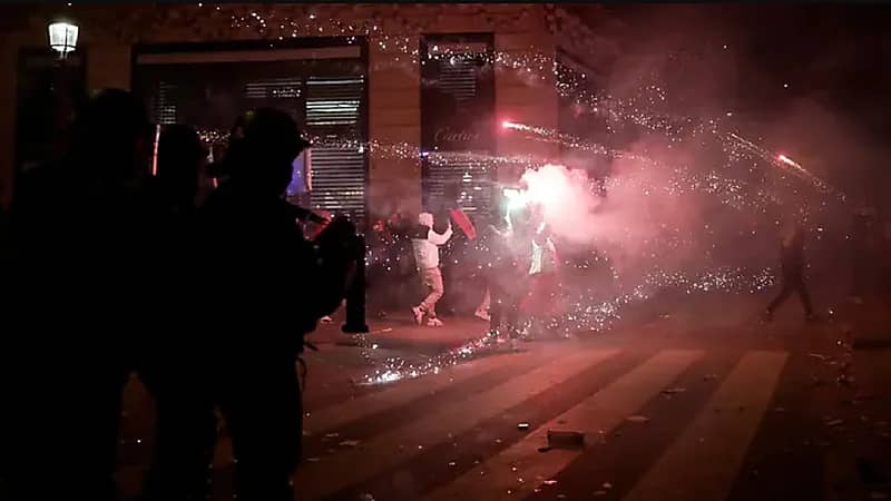 ضبط متطرفين في فرنسا خططوا لمهاجمة جماهير المغرب