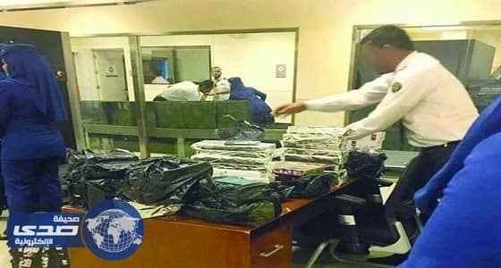 مضيفات بالخطوط السعودية حاولن تهريب 76 كرز دخان إلى المملكة