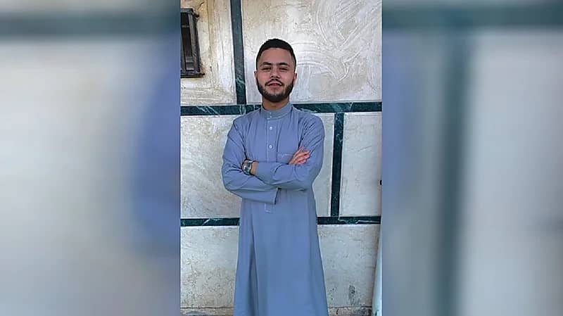 مغني "مفيش صاحب" يعتزل الغناء ويتجه للدعوة