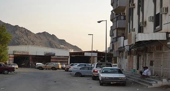 مواطنون يتاجرون بأسماء زوجاتهم تحايلا على النظام