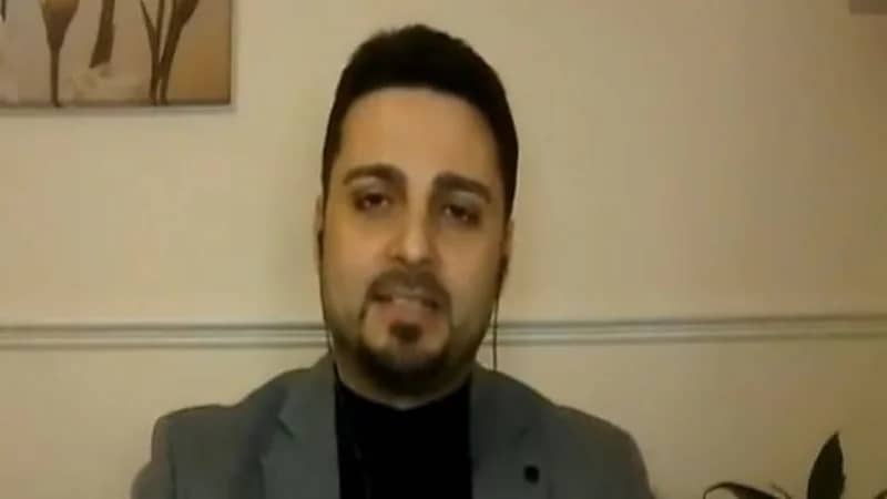 مختص: انخفاض إصابات أوميكرون في جنوب أفريقيا إلى النصف "مؤشر إيجابي" فيديو