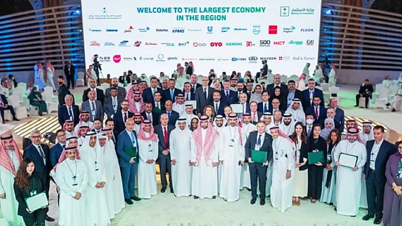 بالفيديو.. 44 شركة عالمية تعلن نقل مقراتها الإقليمية إلى الرياض
