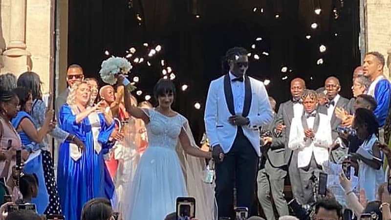 فرنسا تحتضن مراسم زواج الأسد التاريخي بافيتيمبي غوميز .. فيديو