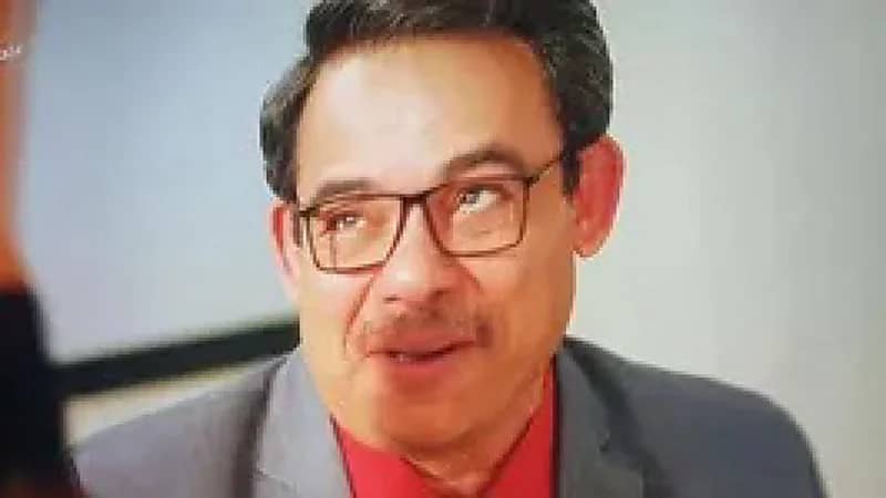 وفاة الفنان المصري عادل أنور عن عمر يناهز الـ 58 عامًا