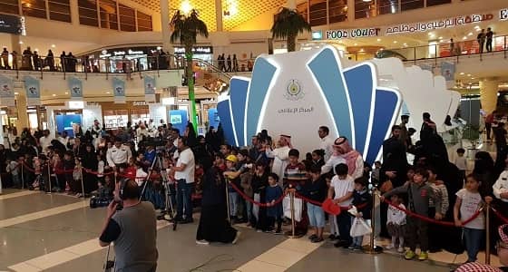 بالصور.. إقبال كثيف من الزوار على فعاليات معرض الدفاع المدني