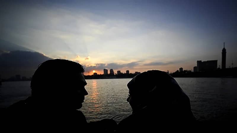 دعوات المساكنة في مصر تثير الجدل والأزهر يصفها بالزنا والشذوذ