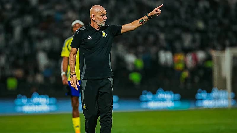 مدرب النصر يستدعي جميع الأجانب لمواجهة الاستقلال