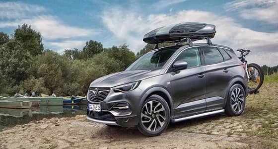 بالصور.. " أوبل جراند أكس " تحصل على باقة OPC Line واكسسوارات أصلية