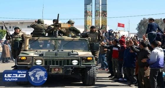 تونس تحبط محاولتين لاختراق حدودها.. واحتجاز زورقين يقلان 29 شخصا