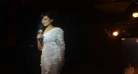 بالصور.. الحاصلة على لقب ملكة الأناقة 2018 ووصيفاتها