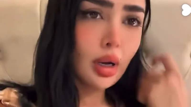 مروج الرحيلي تروي نجاتها من حريق مفزع بسبب ولاعة داخل منزلها .. فيديو