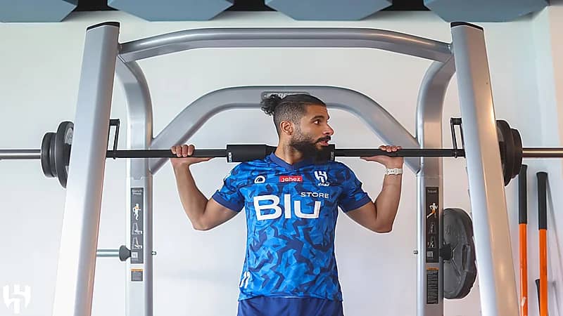 "الشهري" ينضم لمران الهلال