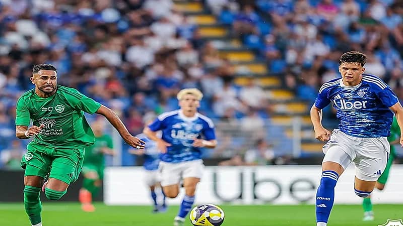 كومو الإيطالي يهزم الأهلي بثلاثية