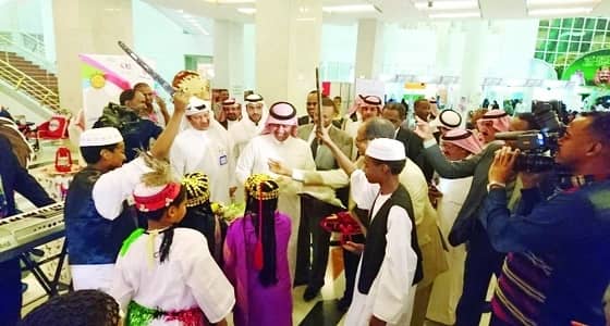 مهرجان الطفل يكرم أبناء شهداء الوطن