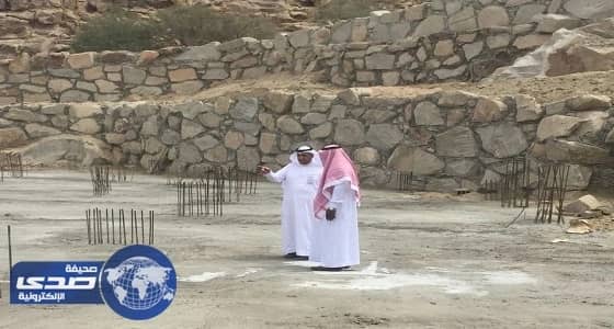 مدير سياحة الطائف يتفقد مشروع أصالة الماضي ويزور مصنع القاضي للورد