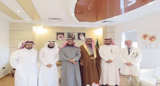 بالصور.. مدير مستشفى ضباء العام يستقبل رئيس هيئة الأمر بالمعروف