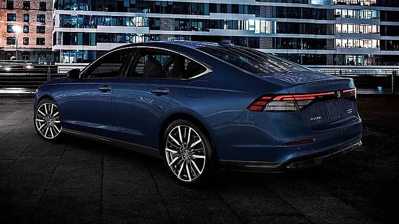 بالصور.. سيارات هوندا ترفع الستار رسميًا عن أكورد 2023 بقدرات هجينة