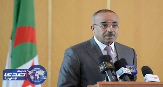 وزير الداخلية الجزائري يجدد ترحيب بلاده بالنازحين الأفارقة
