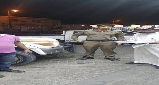 بالصور.. " العمل " تواصل جولاتها الميدانية ضمن حملة " وطن بلا مخالف "