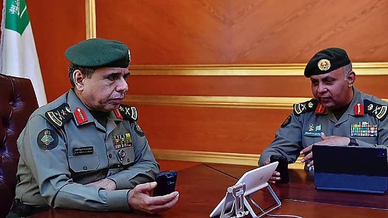 "الجوازات" تدشّن كاميرا التوثيق بمنفذ سلوى