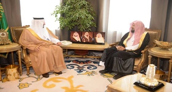 أمير عسير يستقبل عضو هيئة كبار العلماء الدكتور الشثري