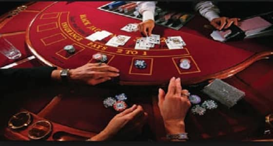 يسرق خمسة آلاف دولار من بنك ليكمل لعبة القمار