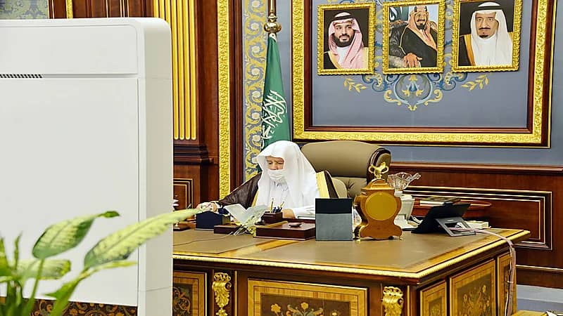 "الشورى" يطالب بمعالجة ديون المتعثرين ببرنامجي المنح التعليمية وتمويل المشروعات