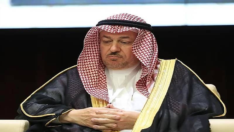 الموت يُغيب الأديب "محمد بن خضر"