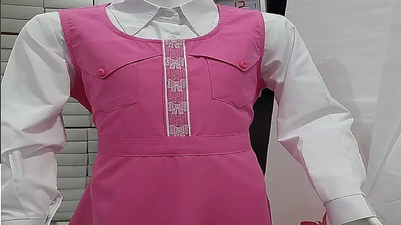 مدربة تربوية تنصح أولياء الأمور بعدم شراء المريول