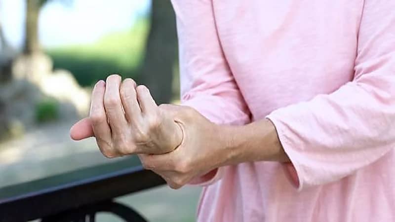 نصائح لتجنب الإصابة بهشاشة العظام