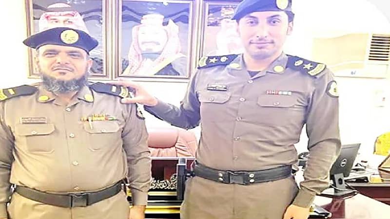 تقليد "الشهري" رتبة "رئيس رقباء"